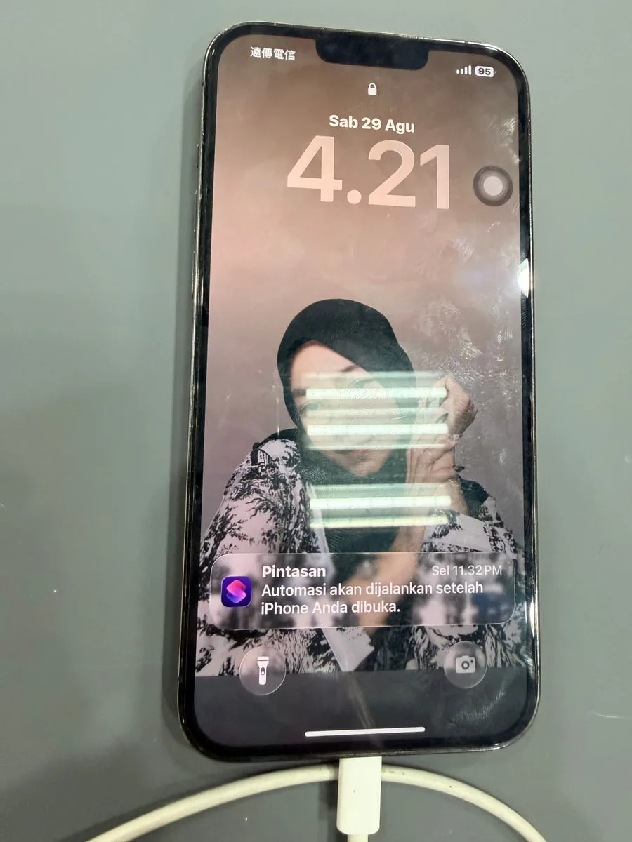 iPhone 13 Pro異常耗電、手機發燙，主機板漏電電容修復 維修紀錄 5